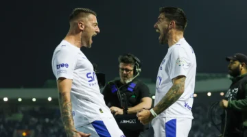 تحدي الصدارة.. موعد مباراة الهلال والأخدود في دوري روشن والقنوات الناقلة بلقاء مرتقب